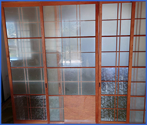 障子ガラスの内扉の画像