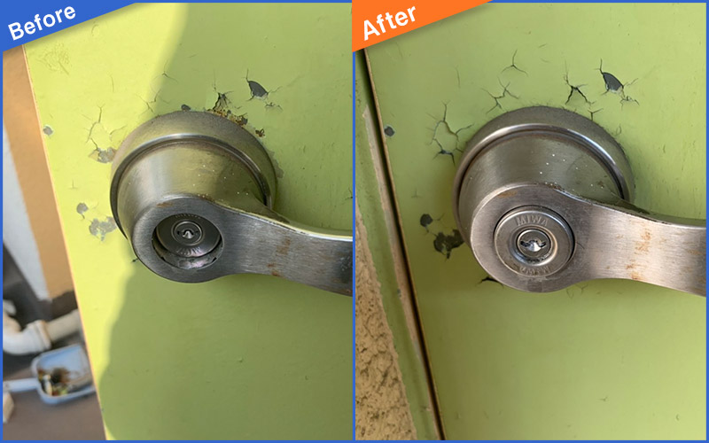 黄緑ドアのドアノブについている鍵穴のBefore&After画像